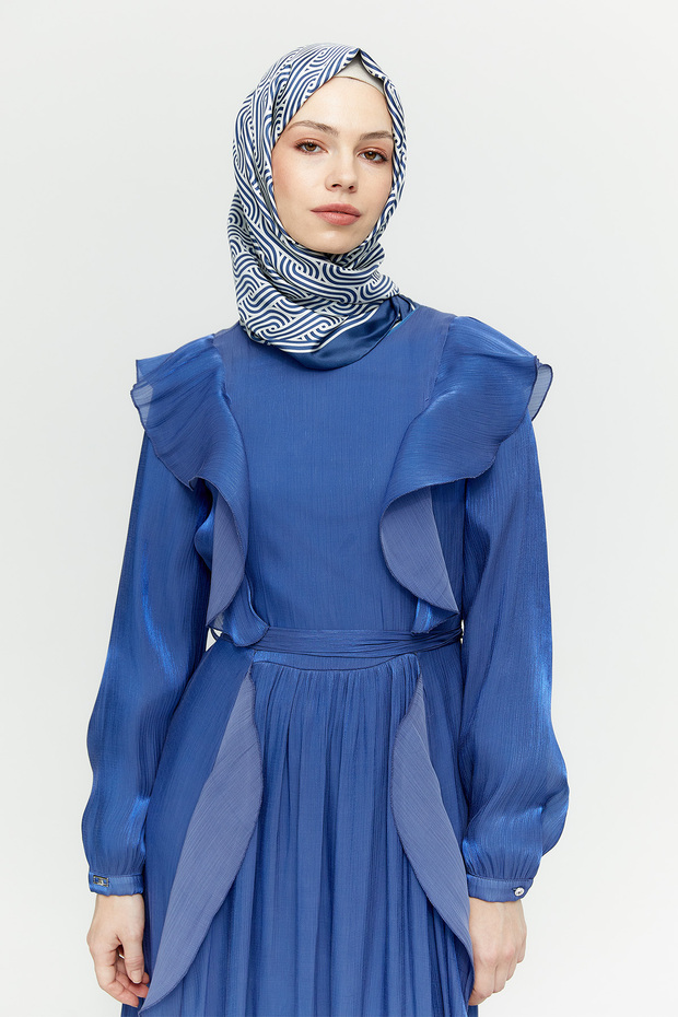 Volan Detaylı Elbise - 4