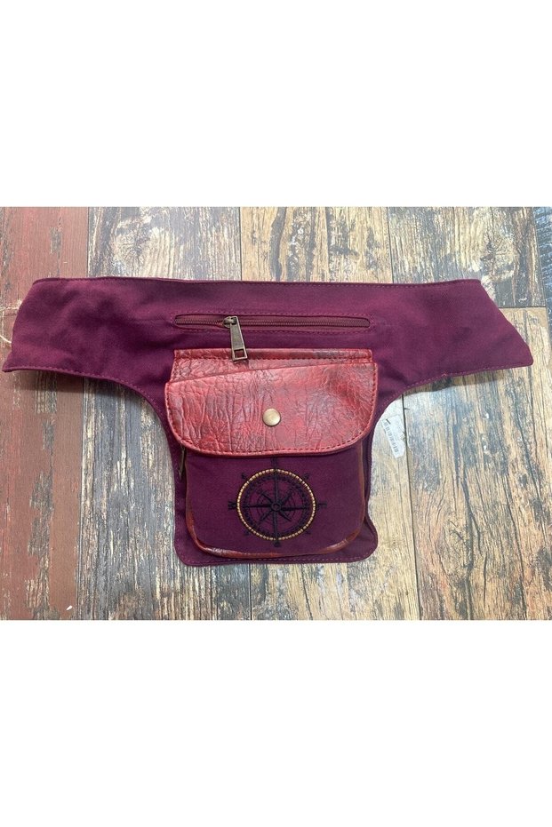 Compass Embroidered Multi-Pocket Daily Travel Waist Bag