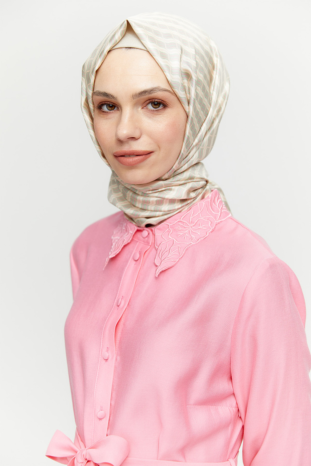 Nakış Detaylı Cepli Elbise - 4