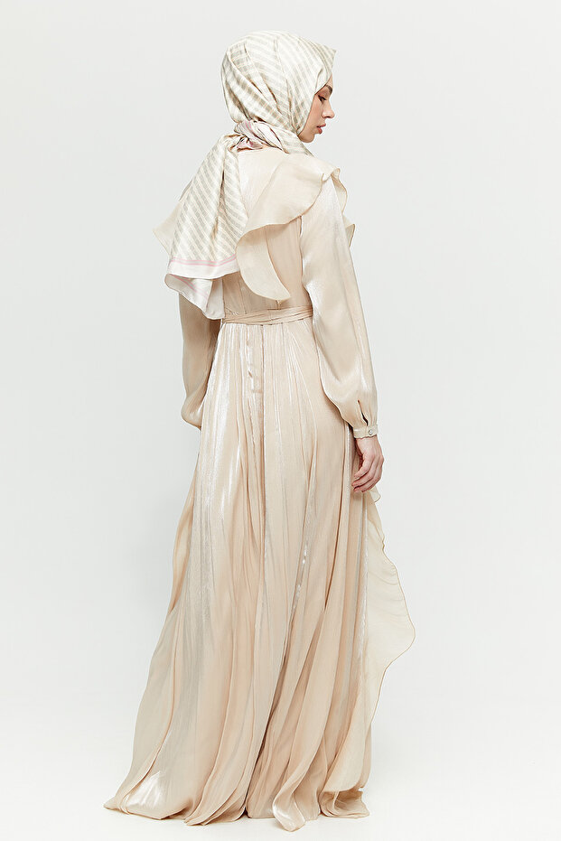 Volan Detaylı Elbise - 7