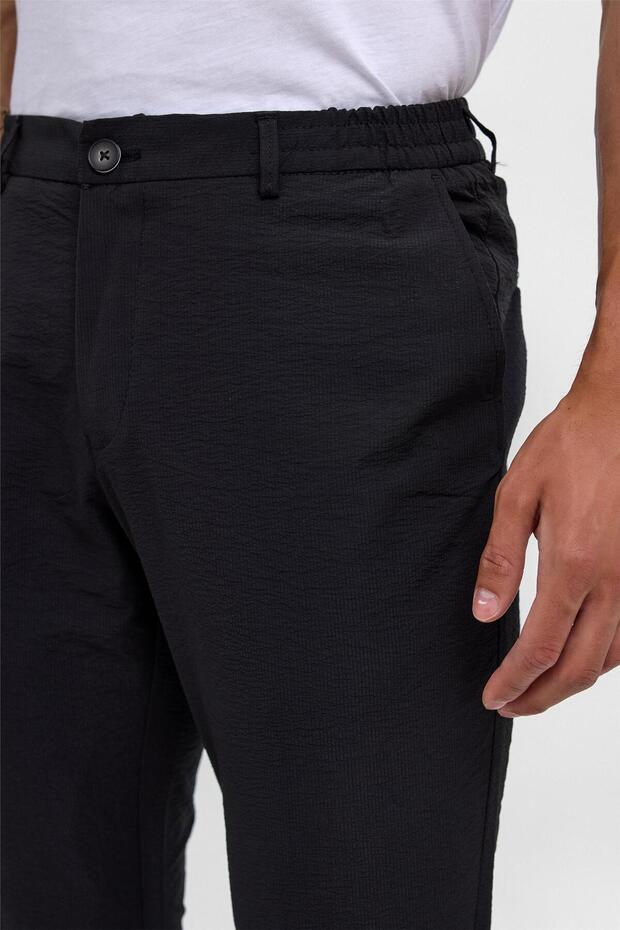 Siyah Slim Armürlü Jogger Pantolon - 4