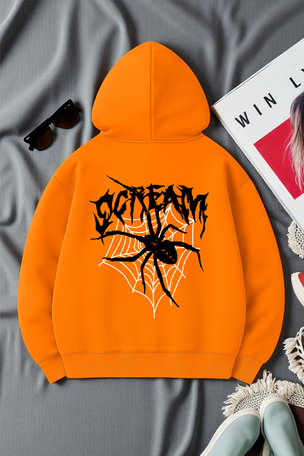 سويت شيرت كبير الحجم مطبوع عليه عبارة "Scream