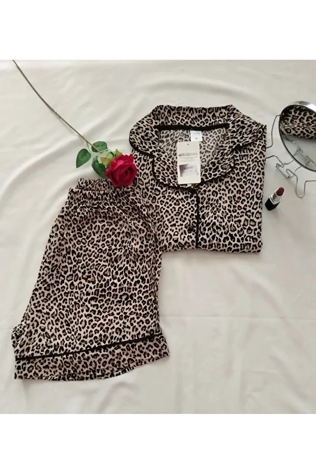 Leopar Desen Gömlek Yaka Şortlu Pijama Takımı - 1