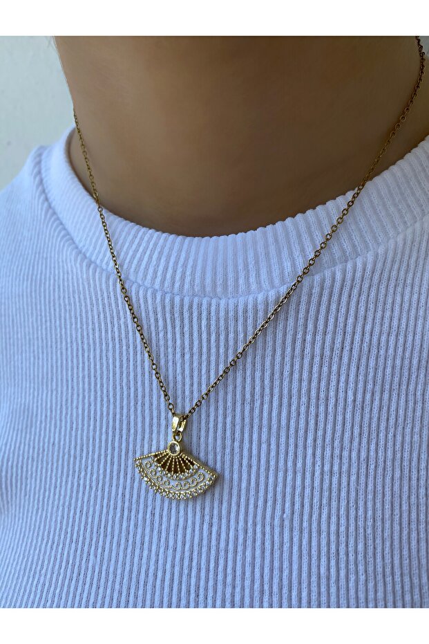 White Steel Necklace with Fan Figure