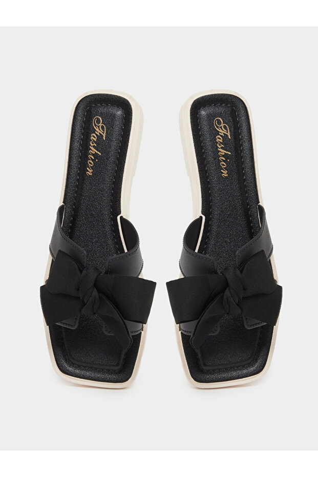 صندل مسطح بتفاصيل فيونكة سادة - 5