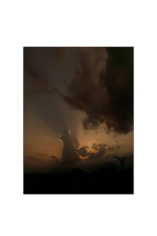 Canvas Print, Dramatic Sunset Under Dark Clouds - 1