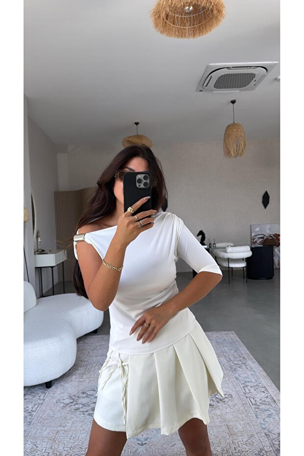 White Shoulder Accessory Blouse - 2