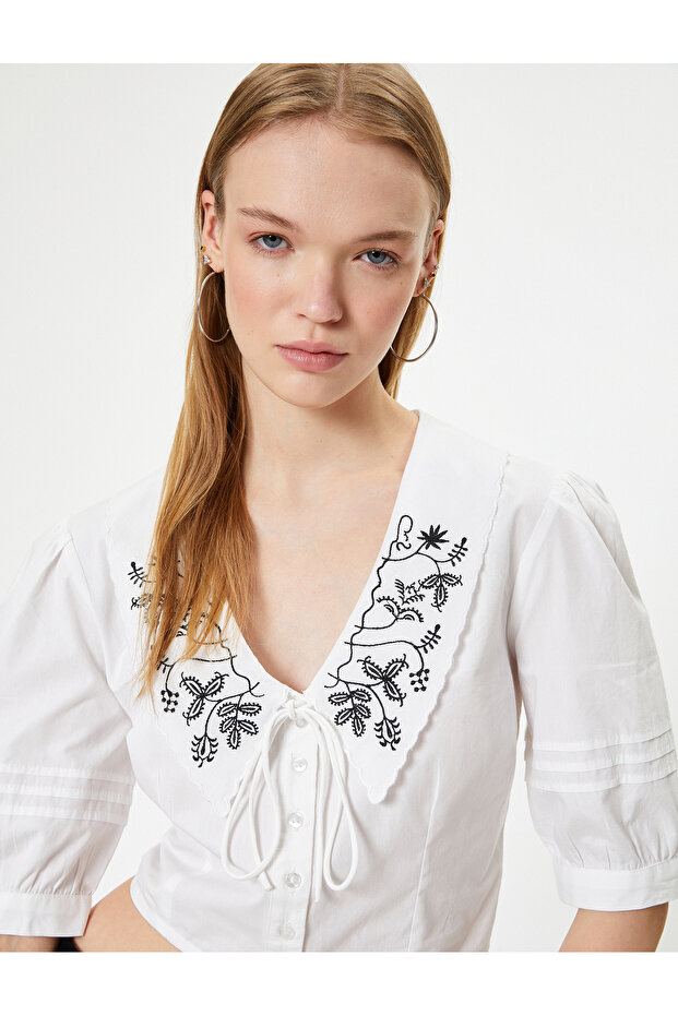 White Women's Puff Sleeve Blouse