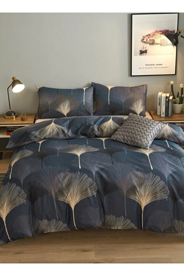 Queen bedding Set without filler, Elegant Leaves Design, Black with Brown 200x230cm.
