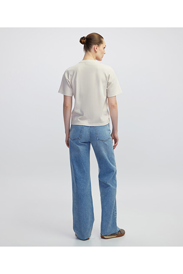 Çiçek aplikeli tişört - 6