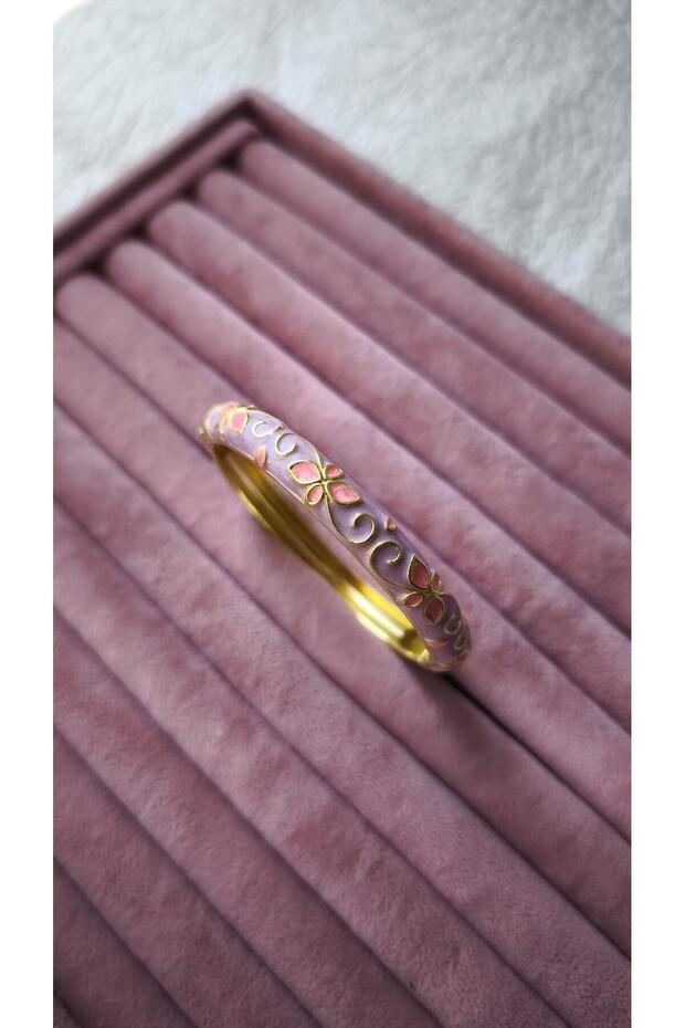 Special series flower figure clamp bracelet on mine (inner diameter: 6 cm)