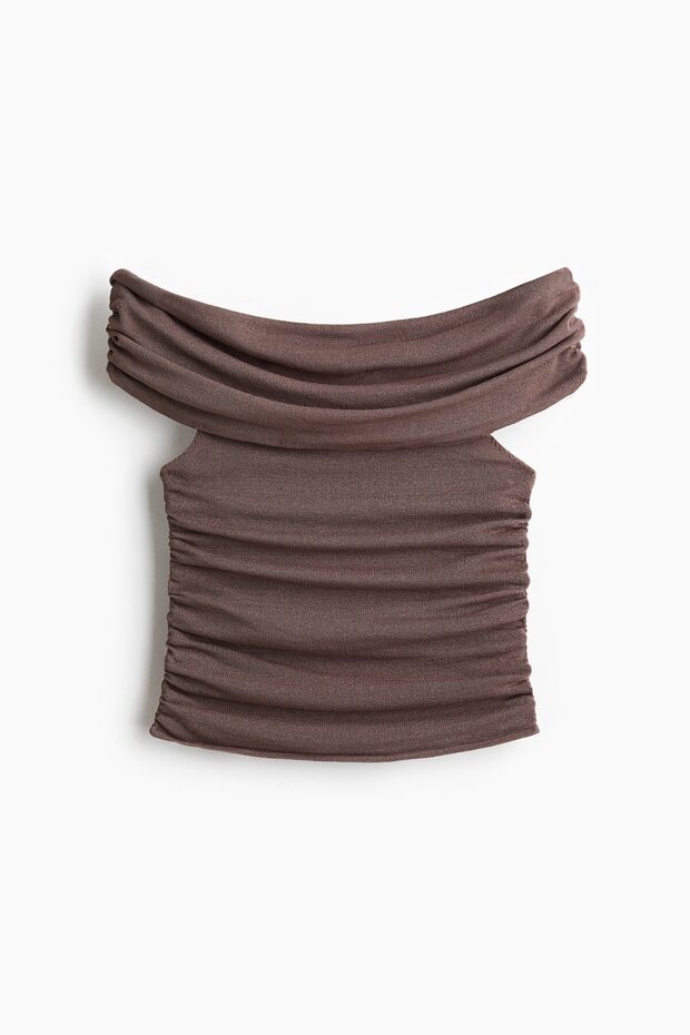 Omuzları Açık Drapeli Üst - 1