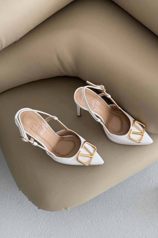 Lena V-Detail White Patent Leather