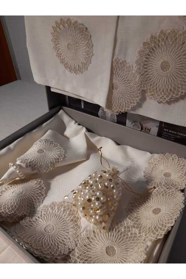 34 Piece Linen Care Free French Lace Tableware Set