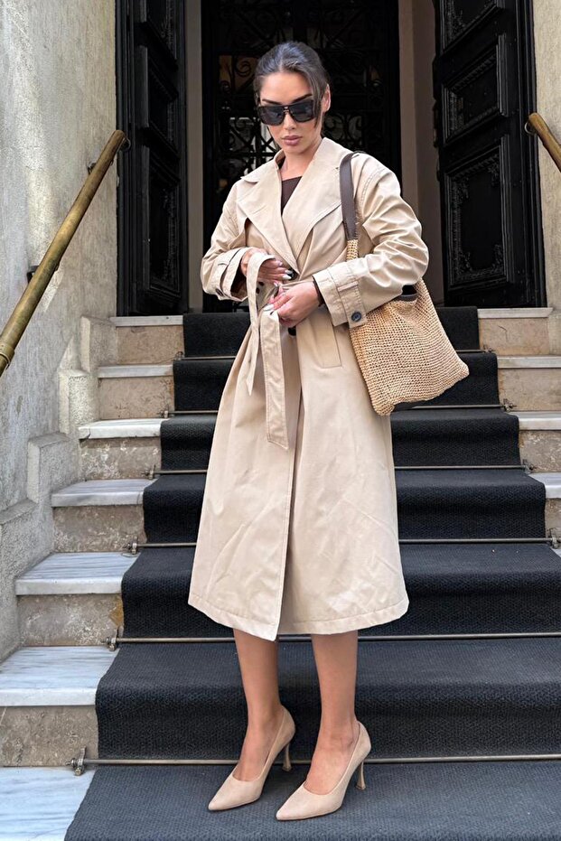 Beige Buttoned Double Breasted Collar Women's Long Trench Coat Mg2510