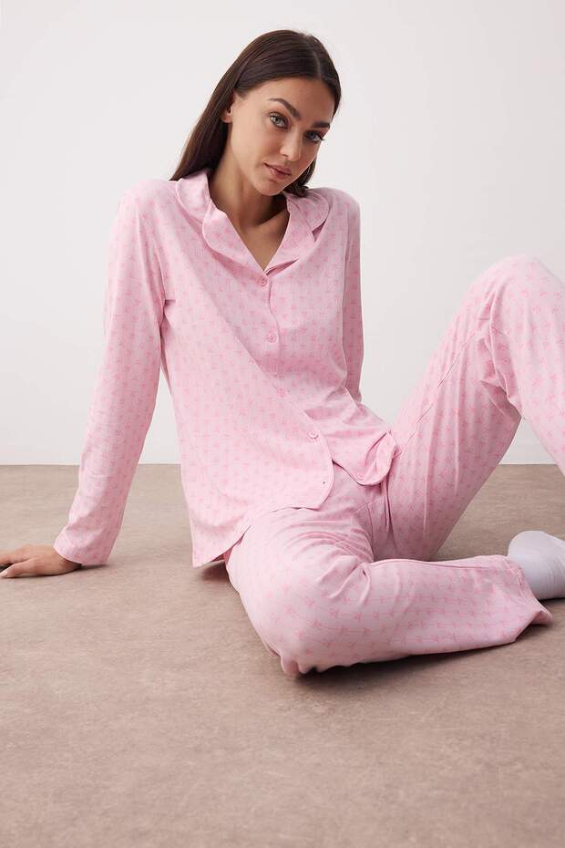 Pembe Pamuklu Likralı Yumuşak Tuşe Kurdele/Fiyonk Desenli Örme Pijama Takımı THMAW26PT00073 - 1