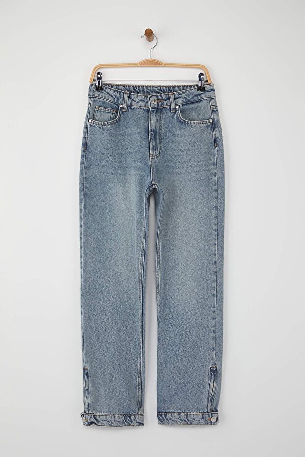 More Sustainable Mavi Paçası Fermuar Detaylı Normal Bel Yeni Straight Jeans TWOAW26JE00038 - 5