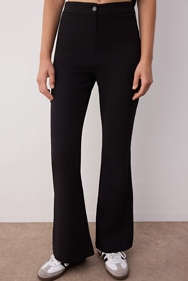 Siyah Flare İspanyol Paça Bootcut Dokuma Pantolon TOFAW19BB0581 - 3