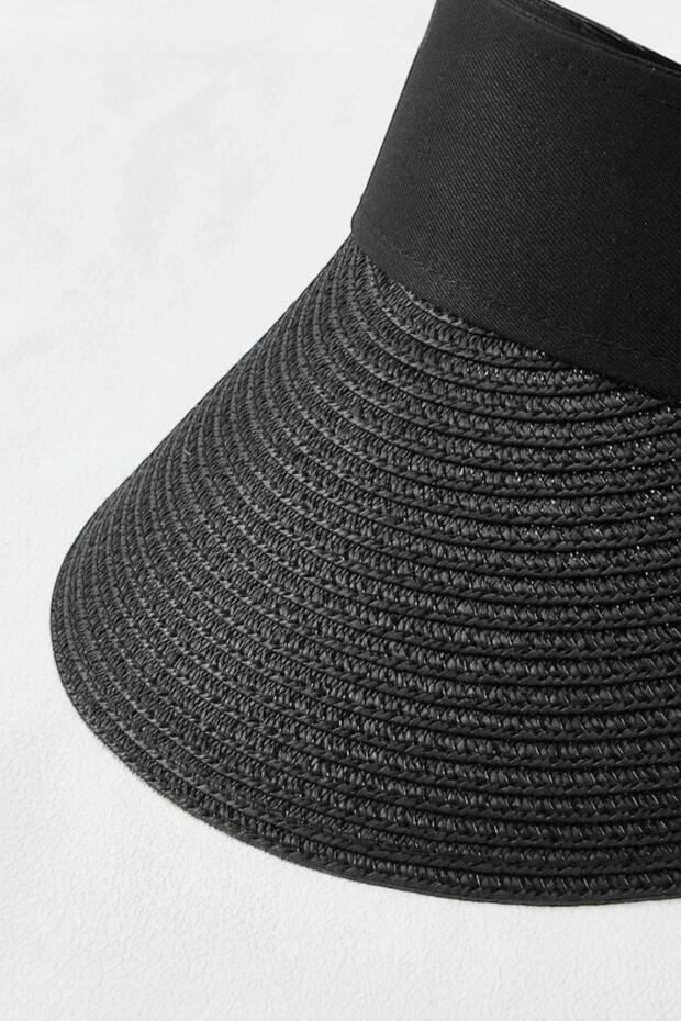 قبعة من القش قابلة للطي مستوردة وواقية من الشمس باللون الأسود - 3