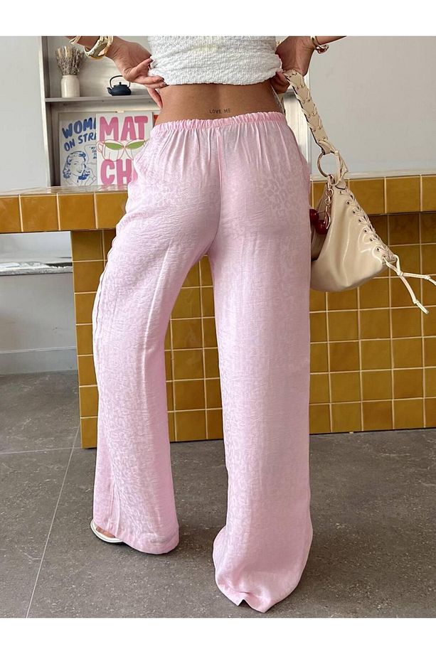PARLAK LEOPAR DESENLİ PANTALON - 4