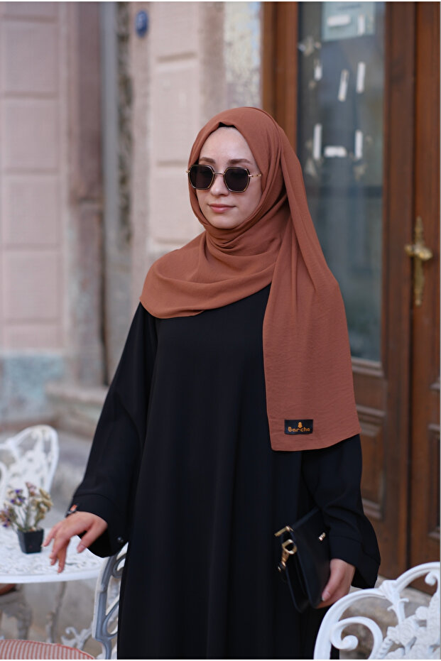 Ajman Elbise Ferace - 3