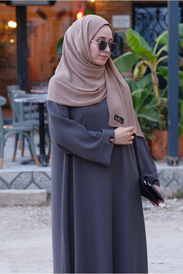 Ajman Elbise Ferace - 4