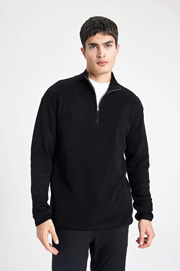 Loose Fit Turtleneck Thessaloniki Fabric Sweater B9706Ax24Au