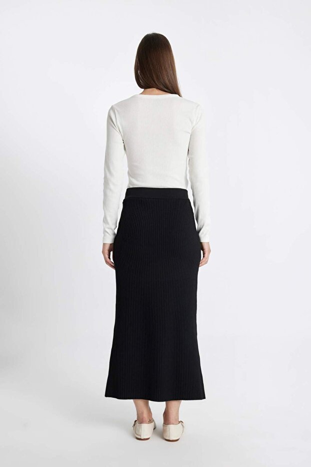 Regular Fit Basic Düz Maxi Siyah Triko Etek A1314AX24AU - 5