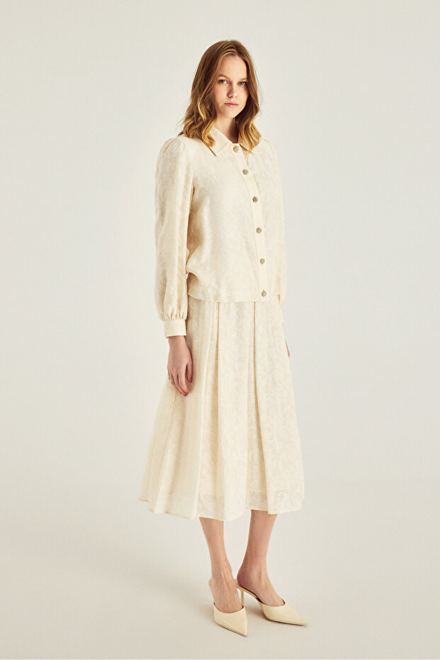 Stoned Buttoned Lace Cream Jacket - 3