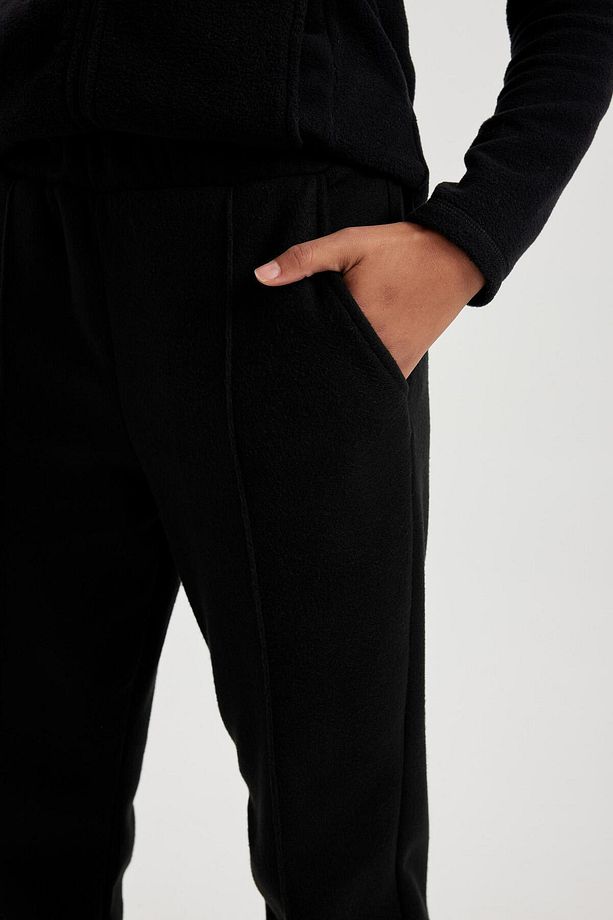DeFactoFit Sporcu Jogger Eşofman Altı Standart Fit Çift Cepli A4504AX23WN - 7