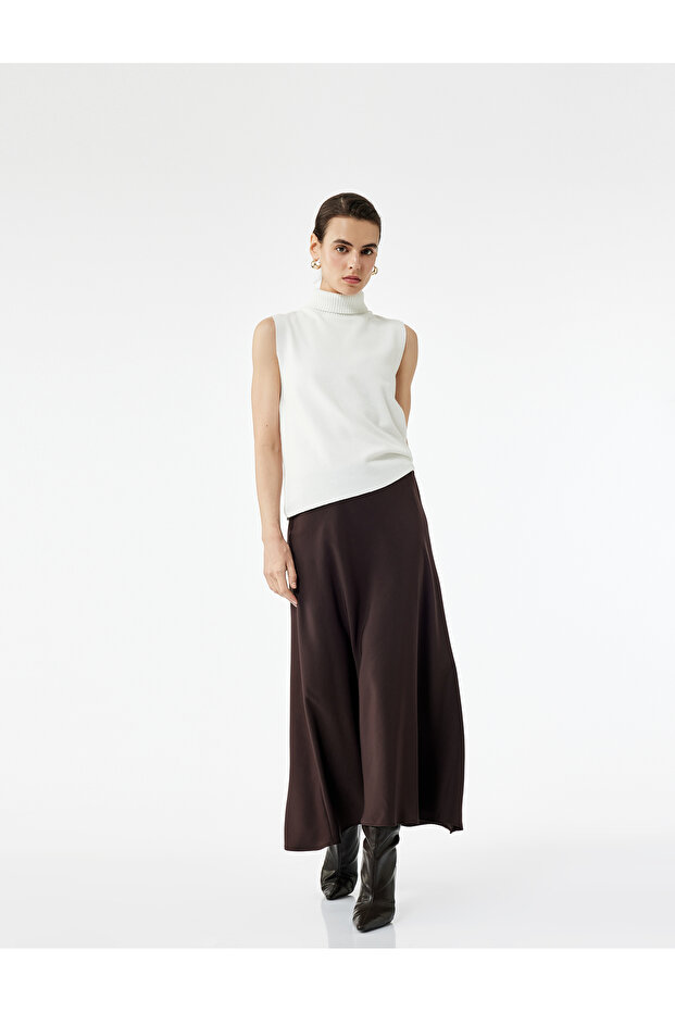 Normal Waist Midi Flared Satin Skirt