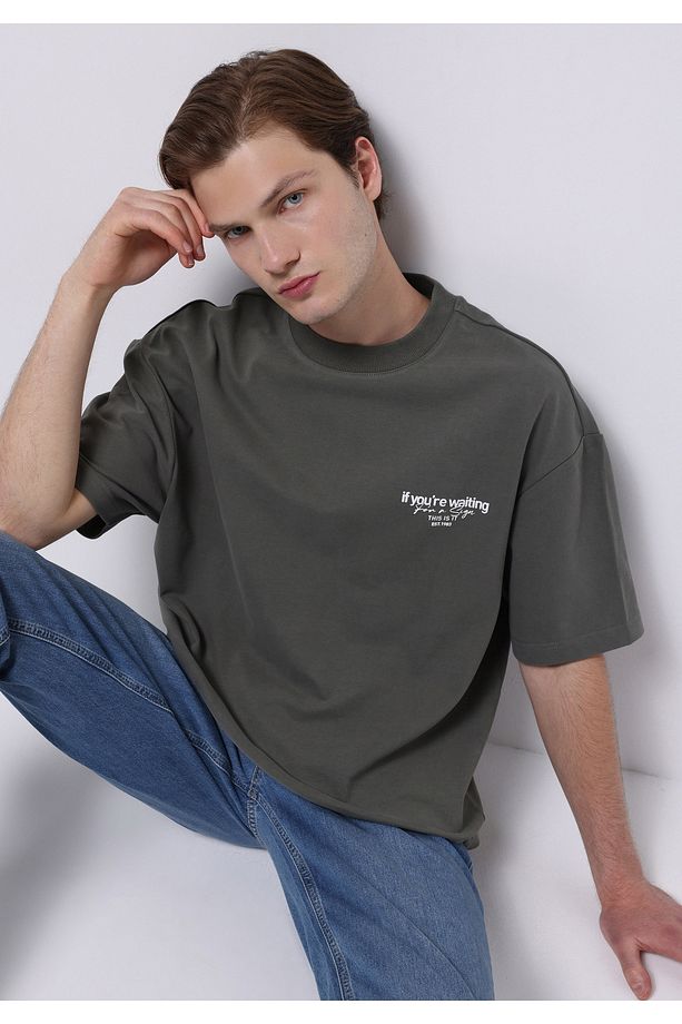 Oversize Fit Yuvarlak Yaka Düz Erkek Yeşil Kısa Kol Tişört - 4