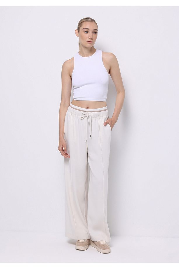 Regular Fit Yüksel Bel Geniş Paça Bel Bağcık Detaylı Kadın Ekru Pantolon - 3