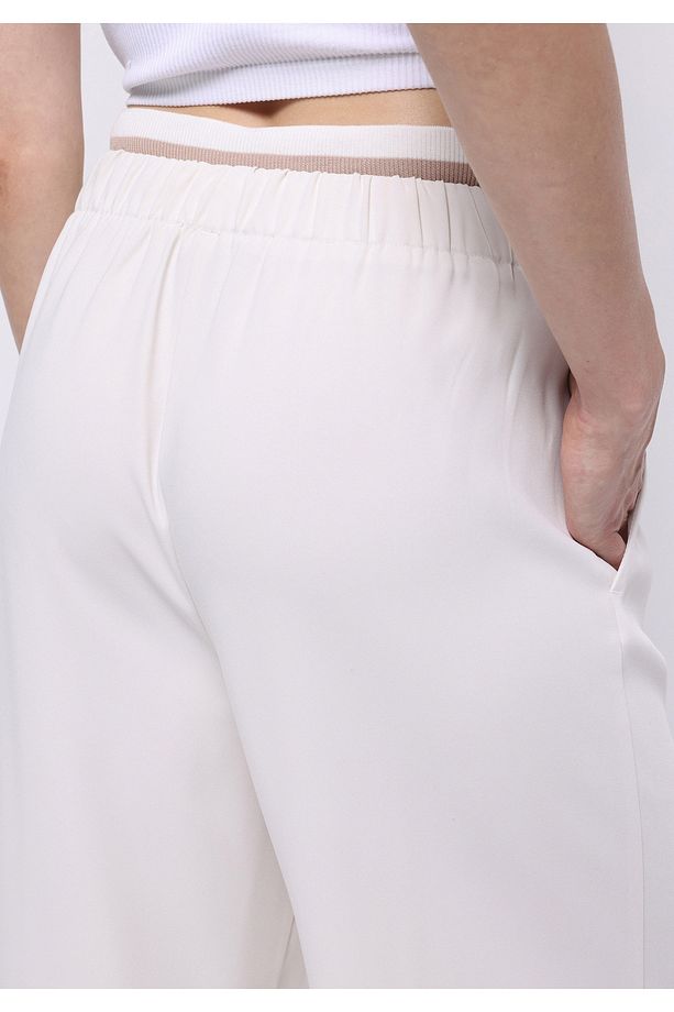 Regular Fit Yüksel Bel Geniş Paça Bel Bağcık Detaylı Kadın Ekru Pantolon - 6