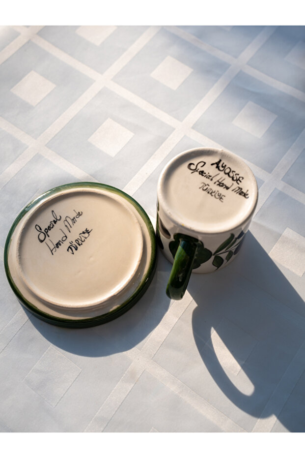 كوب قهوة اسبريسو من السيراميك مصنوع يدويًا بنمط زيتوني - 6