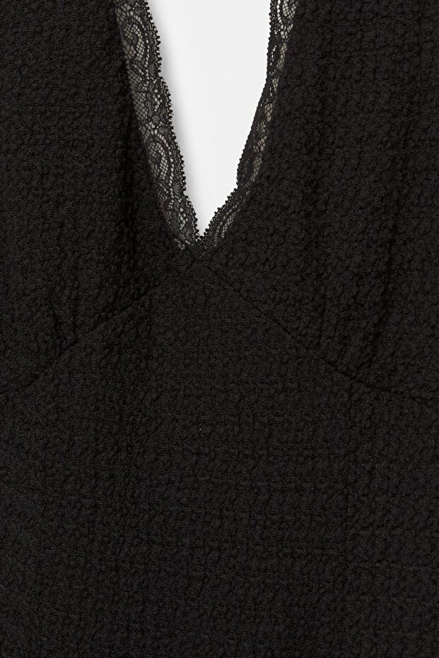 Halter yaka dokulu kısa elbise - 6