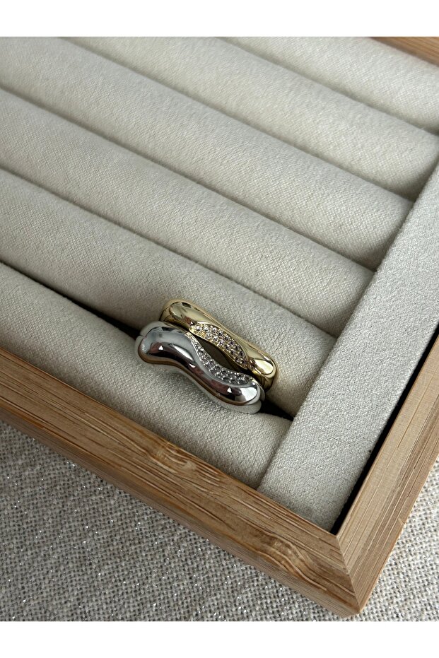 2-Piece Asymmetric Zircon Stone Interlocking Ring - 2