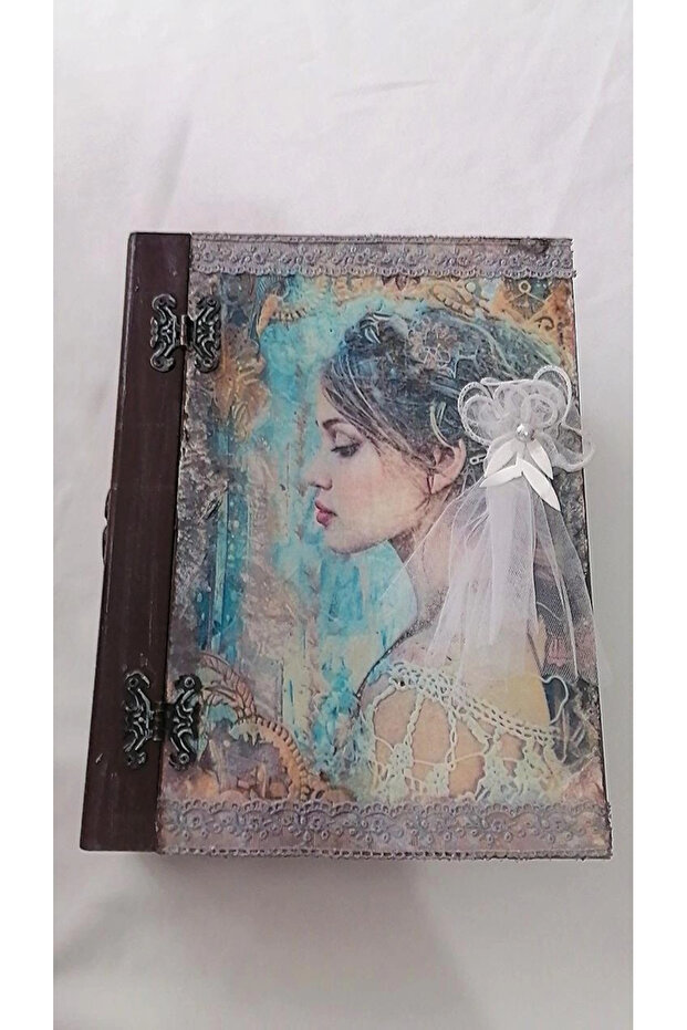 Ahsap kitap kutu