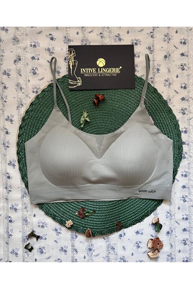 حمالة صدر/حمالة صدر/بوستير من Valentina Ribbed Thin Straps خفيفة الوزن بدون خياطة مقطوعة بالليزر