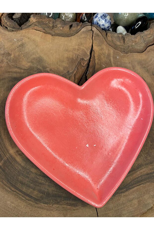Dekoratif Kalp Şeklinde Taş Tozu Döküm Tabak – El Yapımı - 1