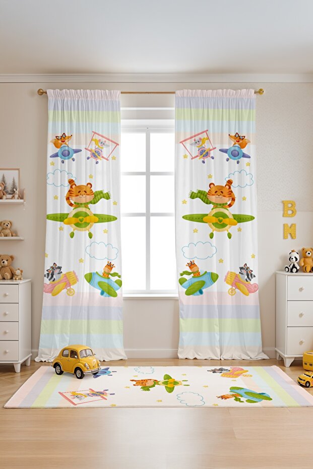 Pilot Cute Animals Patterned Children's Baby Room Background Curtain (Single Wing Pricing)
