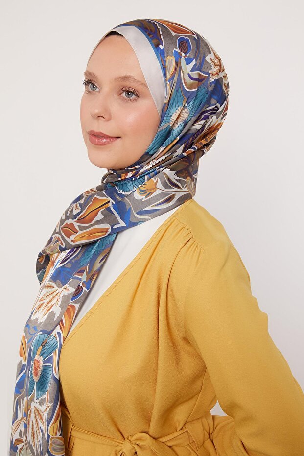 شال من الحرير الهندي بنمط الأزهار - 3