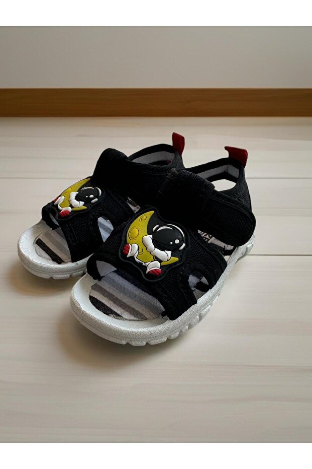 Kids Black Astronaut Patterned Boys' Sandals