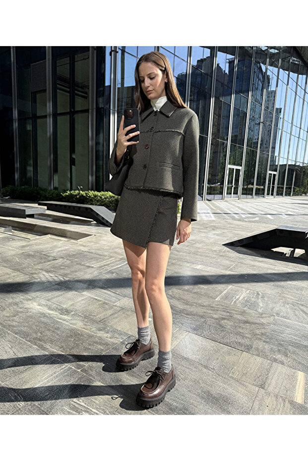 تنورة قصيرة بنمط هوندستوث - 1