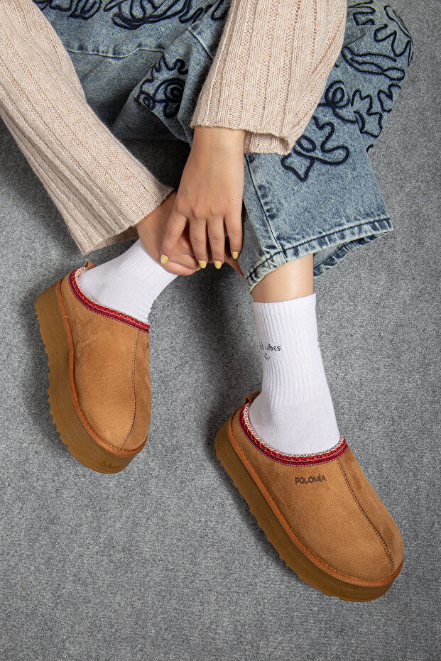 Winnipeg Women's Winter Tazz Faux Fur Suede Polyurethane Sole Basic Daily Boots Winter Slippers