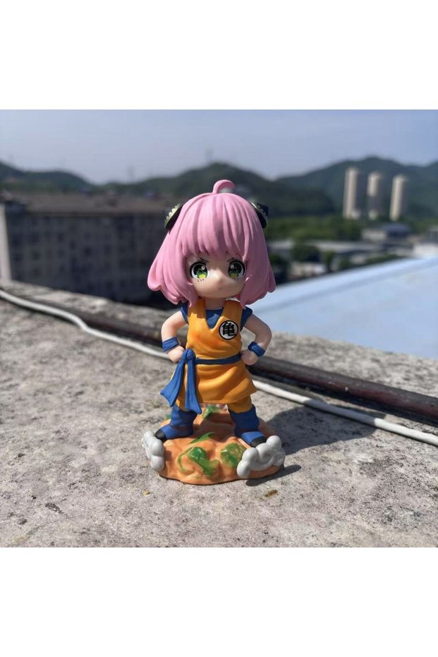 no box 01 SPY×FAMILY Anya Forger as Dragon Ball Goku Anime Action Figure Toys 13CM