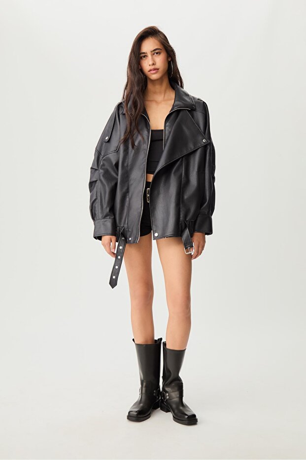 سترة جلدية كبيرة الحجم مع طوق - 3