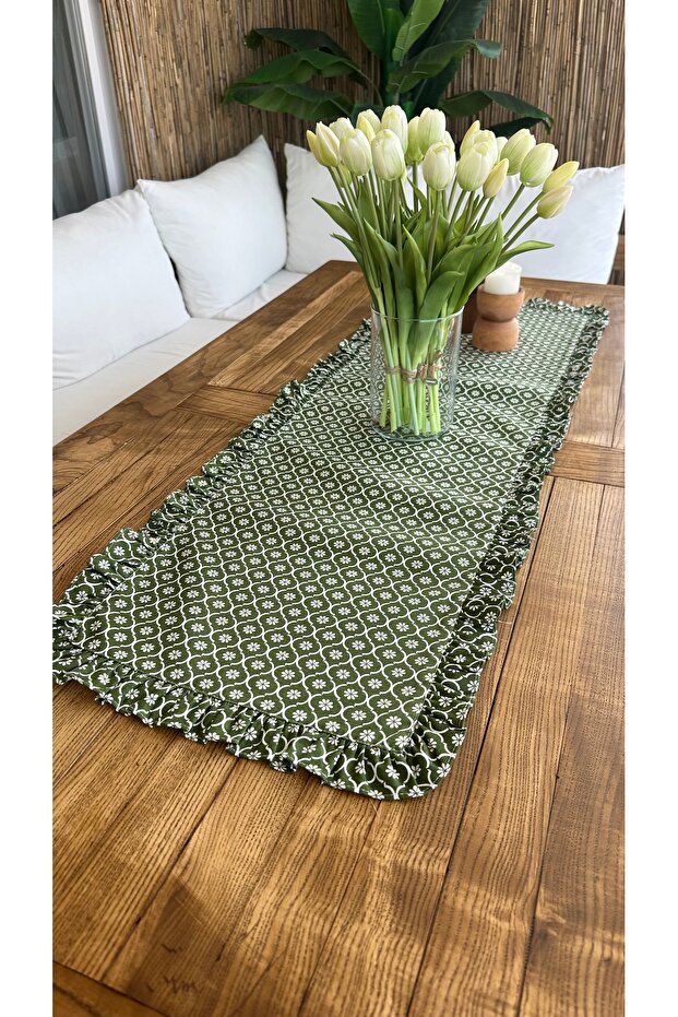 حذاء متدحرج كامل ذو كشكشة باللون الأخضر بنمط ديزي - 4