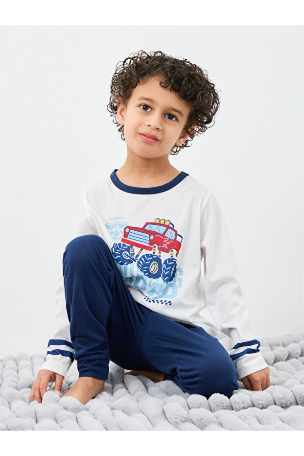 Car Graphic Print T-Shirt and Pyjama Set