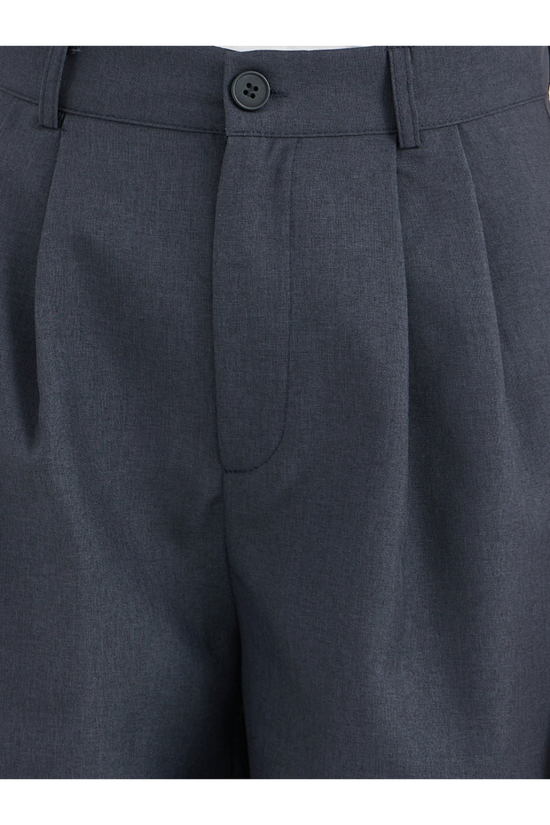 Solid Pleated Wide Leg Pants - 3